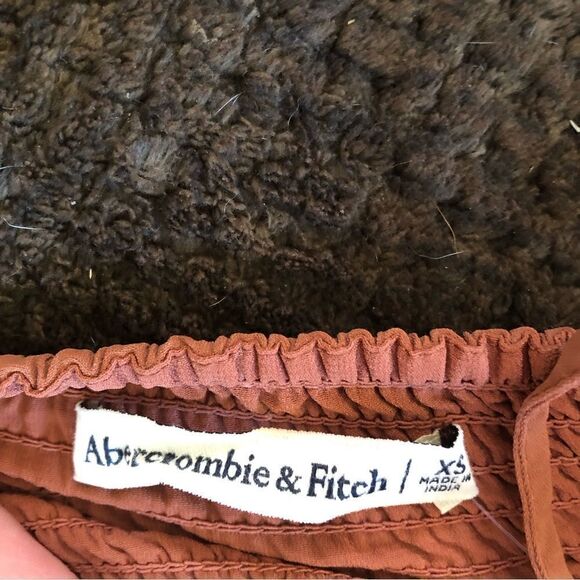 Abercrombie and Fitch Top - Picture 5 of 6